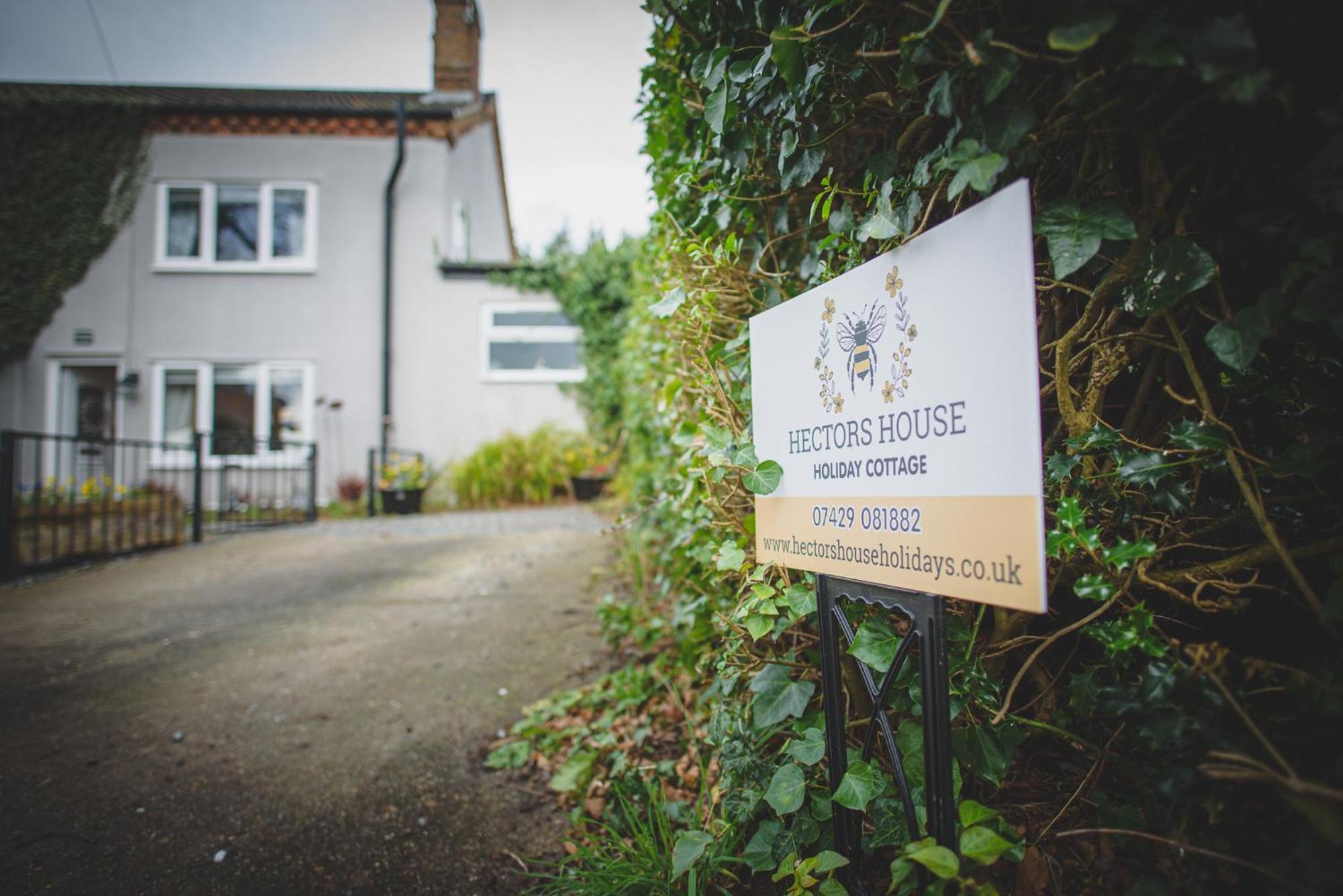 הוילה Ormesby Saint Michael Hectors House מראה חיצוני תמונה